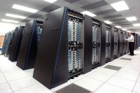 IBM Blue Gene/P superpočítač univerzity v Chicagu