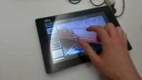 Referenční tablet se simulací hloubky dotyku. 