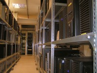 Datová centra jsou často bezpečnějším i levnějším řešením, než skladovat servery přímo ve firmě