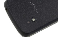 Nexus 4 (Zdroj: Tech Onliner)