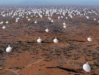 Umělecká vizualizace Square Kilometre Array