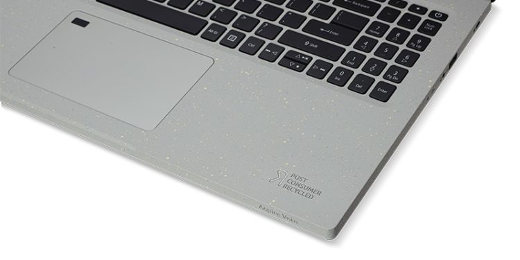 Acer přejde na obnovitelnou elektřinu a ukázal eko-notebook