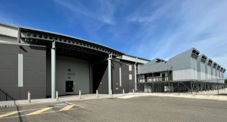 Účinnost datacenter s chlazením od Schneider Electric