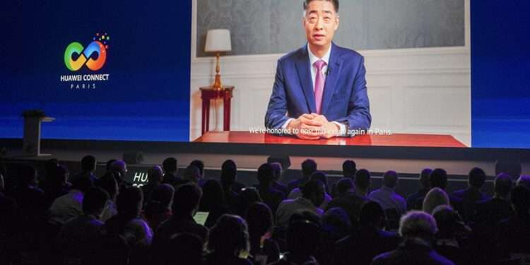 Huawei zdůraznila podporu SMB