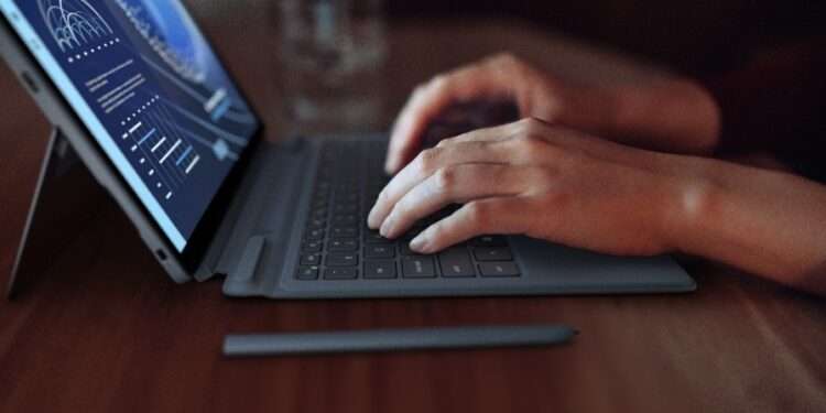 Dell pomáhá firmám vytvářet moderní pracoviště s využitím AI