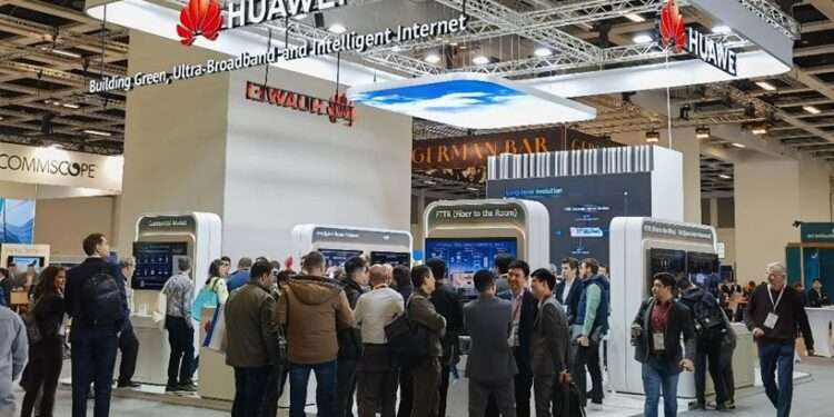 Huawei v Berlíně představila řešení v oblasti optických sítí