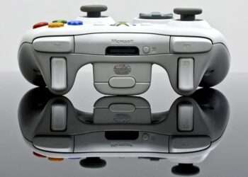 Před 20 lety byla představena herní konzole Xbox 360 od Microsoftu