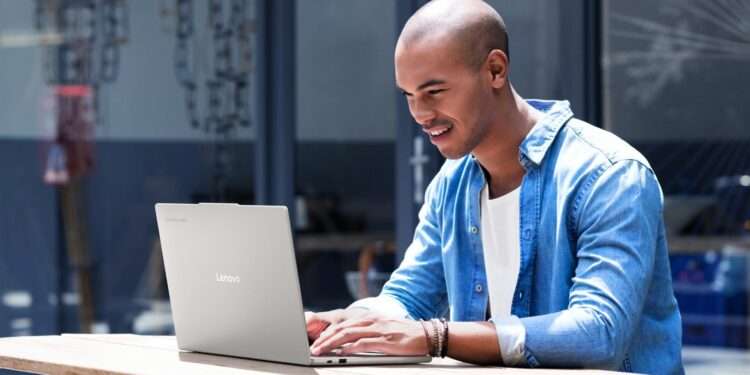 Lenovo na český trh uvádí Chromebook Plus (14″, 10) s novou generací hybridní AI